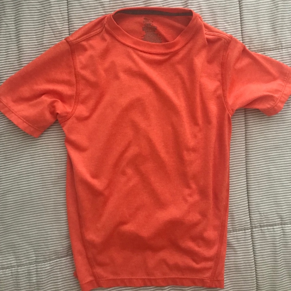 Boys Spalding shirt, size M